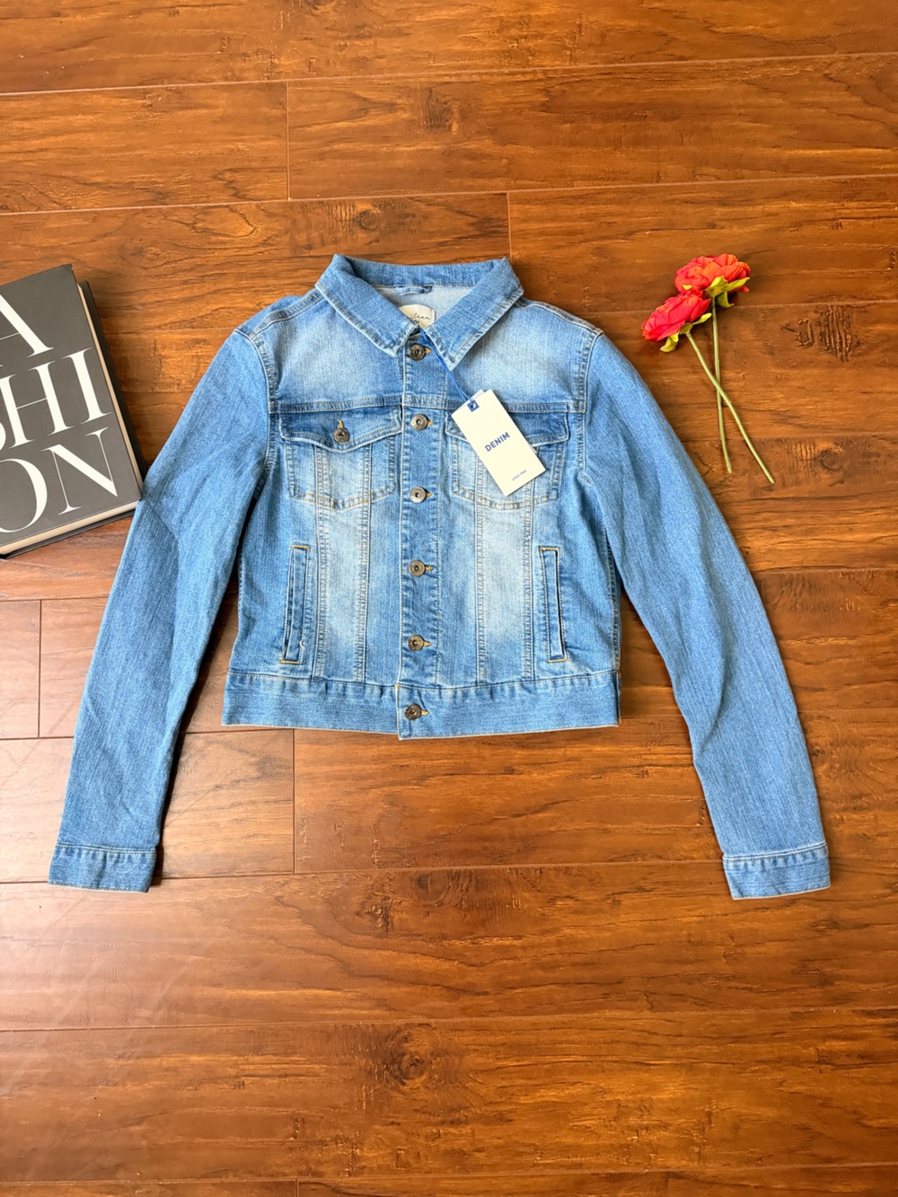 Love Tree Light Blue Denim Jacket - Classic Trucker Style